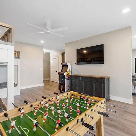 New Home, Dock, Kayaks, Game Room, Water Views Winchester Exteriör bild