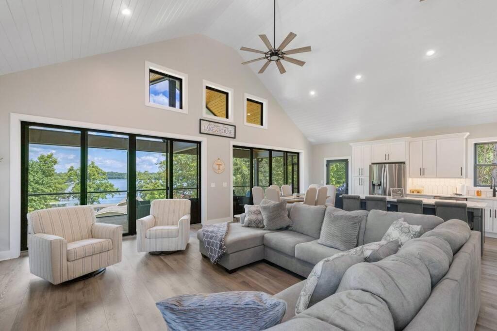 New Home, Dock, Kayaks, Game Room, Water Views Winchester Exteriör bild